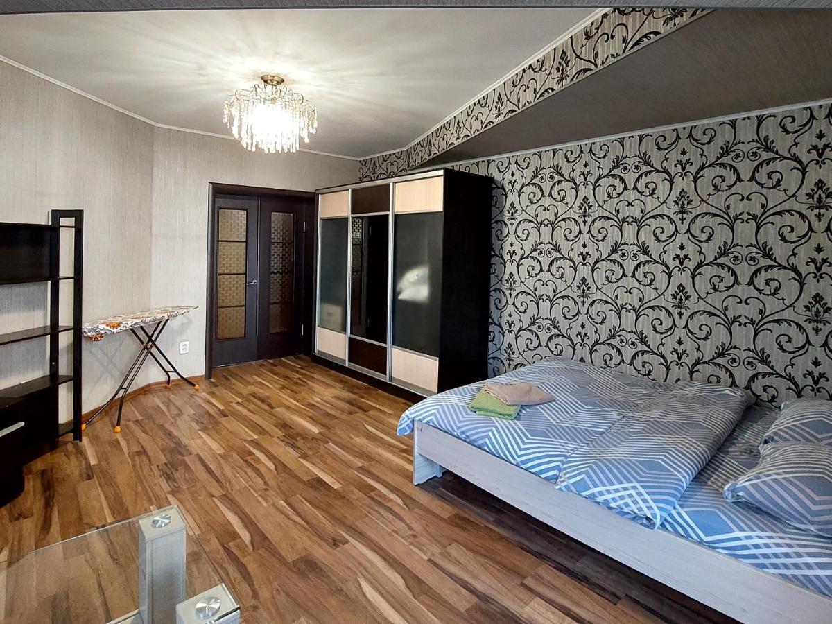 Apartment In Street Kievskaya 49 Biskek Kültér fotó