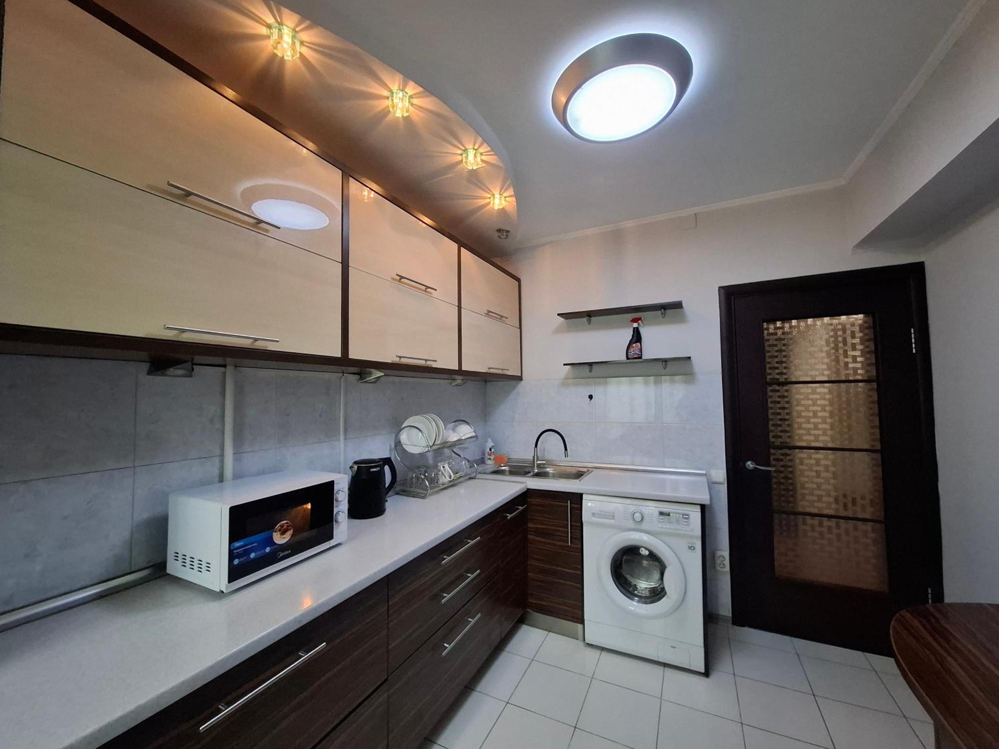 Apartment In Street Kievskaya 49 Biskek Kültér fotó
